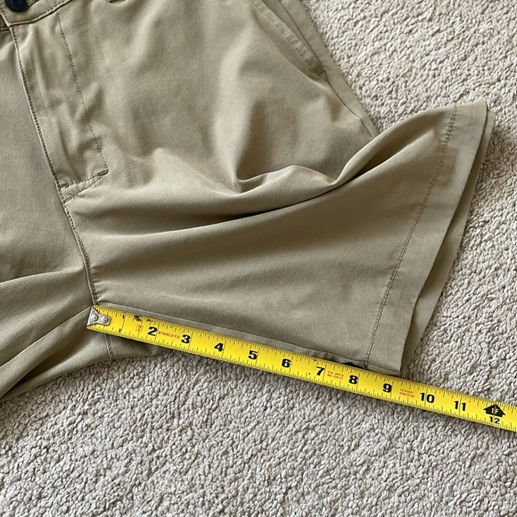 Banana Republic Men’s Comfort Flat Front Shorts 34 Khaki Tan 9’’ Inseam Casual - Picture 8 of 14